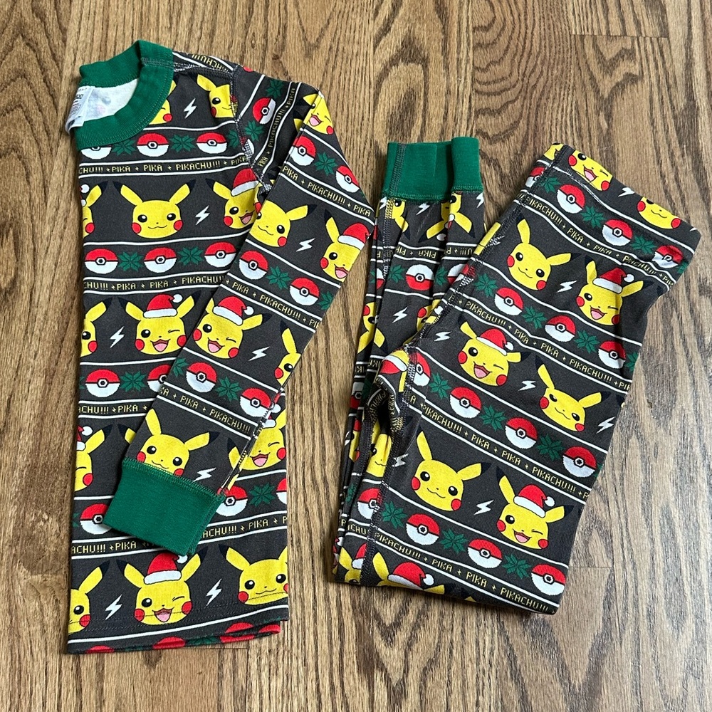 Pikachu Kids Hanna Andersson Pajamas Set - Black and Yellow size 6-7